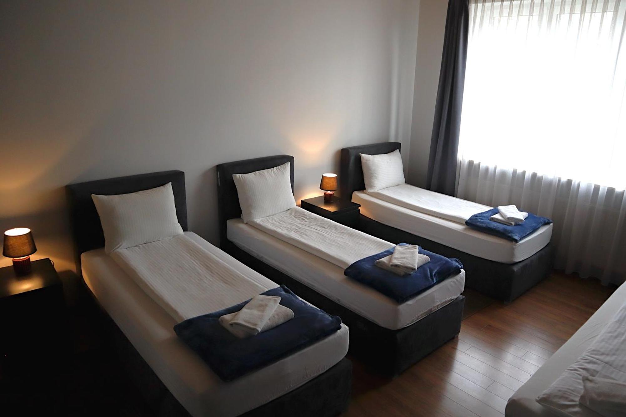 Fogra Travel Apartment Krakow Ngoại thất bức ảnh