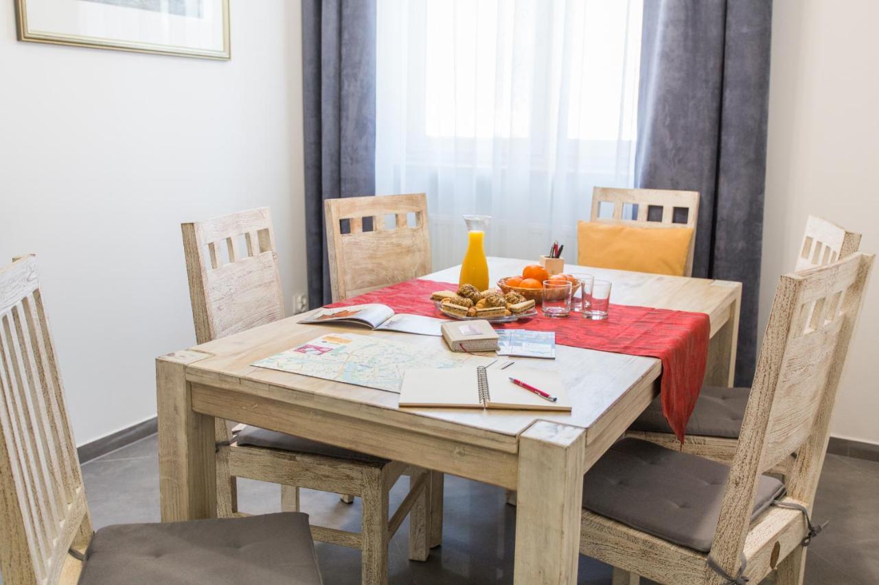 Fogra Travel Apartment Krakow Ngoại thất bức ảnh